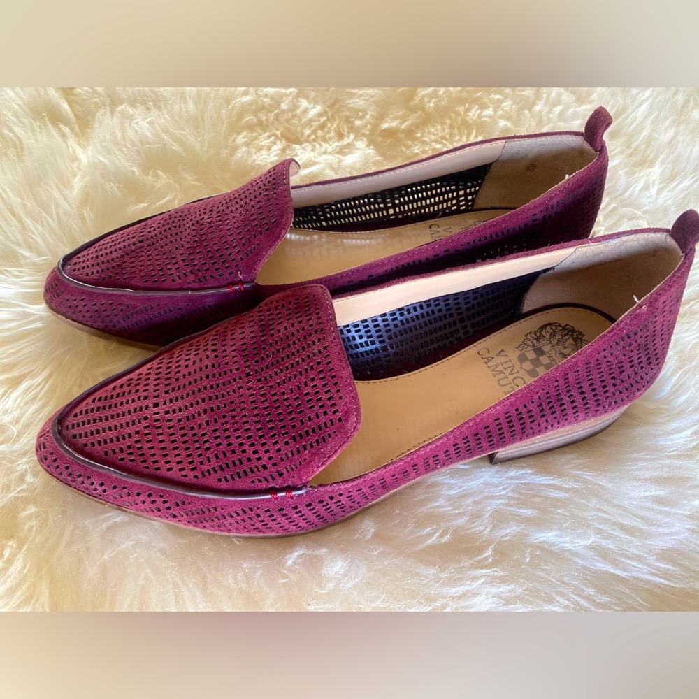 Vince Camuto 🍇 Burgundy Loafer